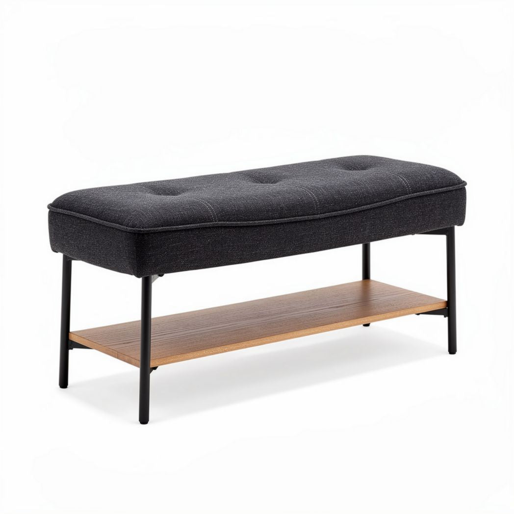 Banqueta tapizada en tela gris con base de madera 120 x 40 x 45cm